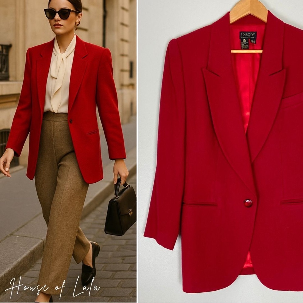 Pure Wool Red 90s vintage power blazer. Boss lady Old Money vibes.